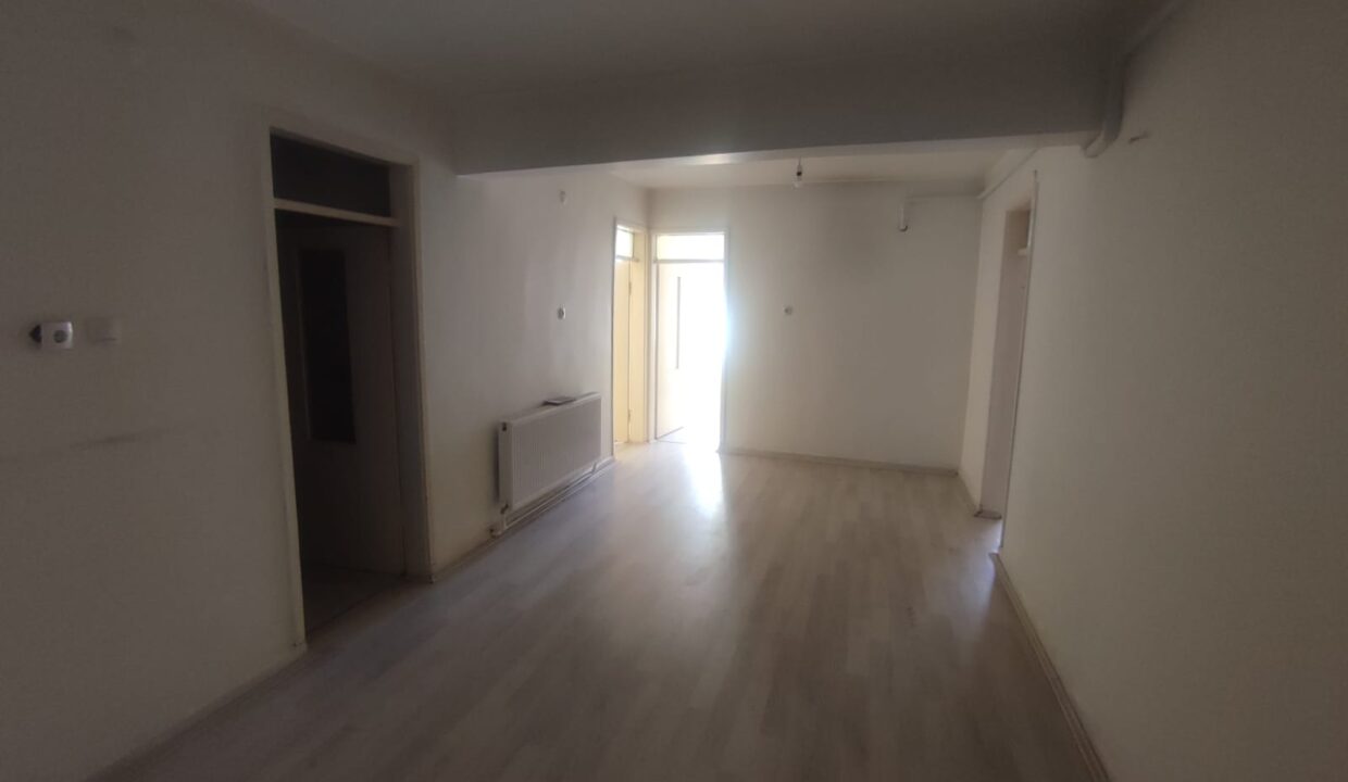 WhatsApp Image 2026-01-11 at 21.49.07